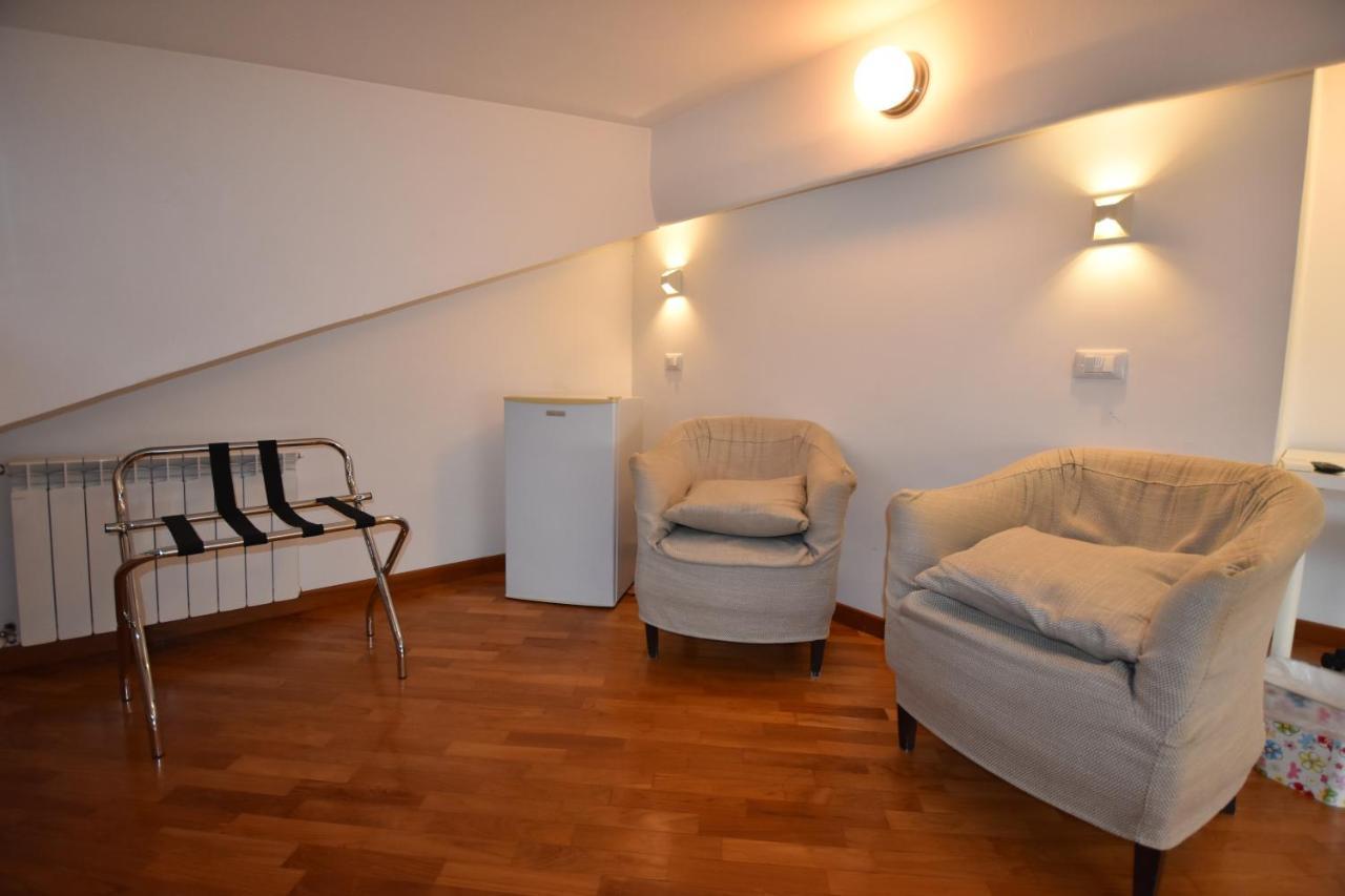 Vassallo B&B Rome Bagian luar foto